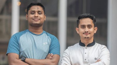 হাসনাত আব্দুল্লাহ ও সারজিস আলম (ফাইল ছবি)