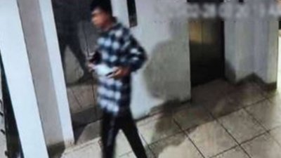 সিসিটিভি ফুটেজে সন্দেহভাজন ব্যক্তি