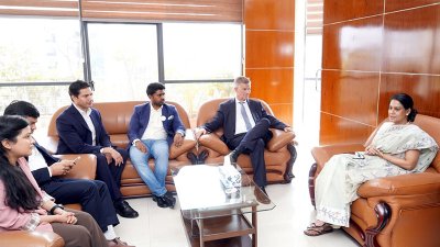 নরওয়ের সাবেক পরিবেশ মন্ত্রীর নেতৃত্বাধীন প্রতিনিধিদলের সঙ্গে বৈঠকে পরিবেশ উপদেষ্টা