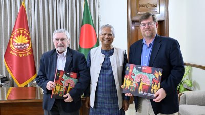 প্রধান উপদেষ্টার সঙ্গে মার্কিন কূটনীতিকদের সাক্ষাৎ