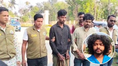 গ্রেফতার দুই ছাত্রলীগ কর্মী, ইনসেটে কাফি