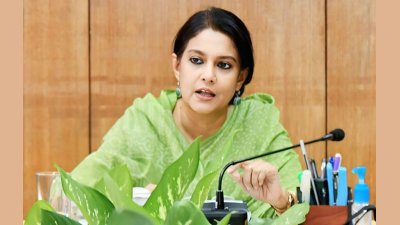 অনুষ্ঠানে বক্তব্য রাখছেন পরিবেশ উপদেষ্টা সৈয়দা রিজওয়ানা হাসান
