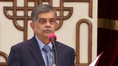 শিক্ষা উপদেষ্টা চৌধুরী রফিকুল আবরার