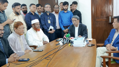 ঐকমত্য কমিশনের কো-চেয়ারম্যান অধ্যাপক ড. আলী রীয়াজের কাছে সংস্কার প্রস্তাব জমা দেন জামায়াতের একটি প্রতিনিধি দল