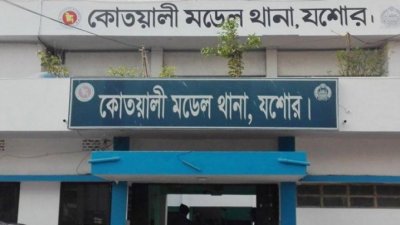 শিশু ধর্ষণচেষ্টার অভিযুক্তকে এলাকাবাসীর পিটুনি
