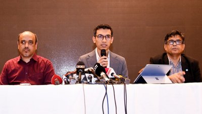 প্রেস ব্রিফিংয়ে সামিটের বিস্তারিত তুলে ধরেন বিডার নির্বাহী চেয়ারম্যান আশিক চৌধুরি