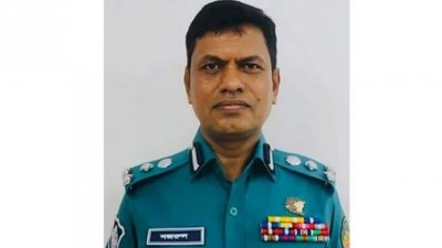 ডিআইজি মোল্যা নজরুল