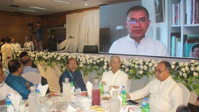 দোয়া ও ইফতার মাহফিলে প্রধান অতিথি হিসেবে ভার্চুয়ালি যুক্ত হয়ে বক্তব্য রাখছেন তারেক রহমান