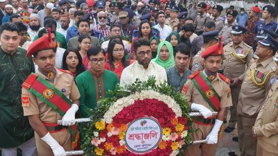 ব্রাহ্মণবাড়িয়ায় শহীদ মিনারে শ্রদ্ধা