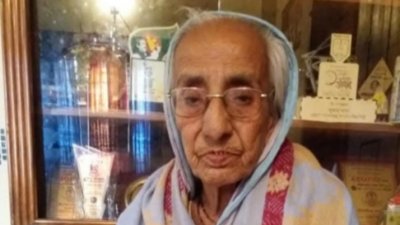 চলে গেলেন একুশে পদকপ্রাপ্ত লোকশিল্পী সুষমা দাশ।