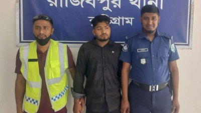 গ্রেফতার মে‌হেদী হাসান