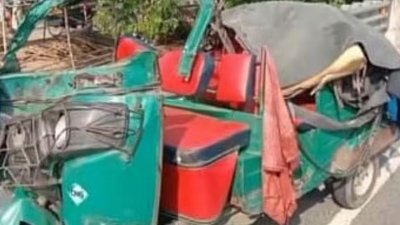 সিরাজগঞ্জের উল্লাপাড়ায় তেলবাহী ট্যাংকলরির চাপায় সিএনজিচালিত অটোরিকশার চালকসহ দুজন নিহত