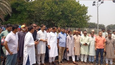 মানিক মিয়া এভিনিউতে নির্ধারিত ভেন্যু পরিদর্শন শেষে সাংবাদিকদের ব্রিফিং করেন সুলতান সালাহউদ্দিন টুকু