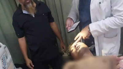 ঢামেকে আহত শিক্ষার্থীর চিকিৎসা চলছে