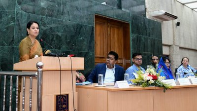 অনুষ্ঠানে পরিবেশ, বন ও জলবায়ু পরিবর্তন মন্ত্রণালয় এবং পানি সম্পদ মন্ত্রণালয়ের উপদেষ্টা সৈয়দা রিজওয়ানা হাসান
