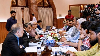 জাতীয় ঐকমত্য কমিশনের সঙ্গে আমজনতার দলের আলোচনা