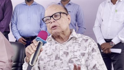 শান্তিগঞ্জে ধান সংগ্রহ অভিযান উদ্বোধন অনুষ্ঠানে বক্তব্য দেন খাদ্য উপদেষ্টা