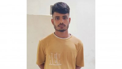 ইকবাল হোসেন