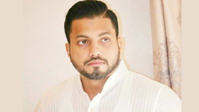 ইশরাক হোসেন।