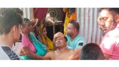 স্বজনদের আহাজারি