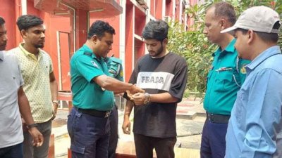 আটক মাজহারুল ইসলাম
