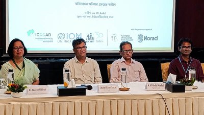 কর্মশালায় অতিথিরা
