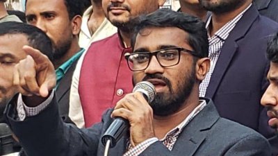 রাশেদ খাঁন
