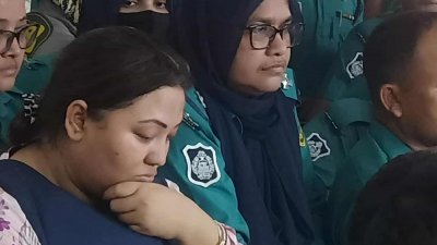 পুলিশ হেফাজতে আদালতে মমতাজ বেগম