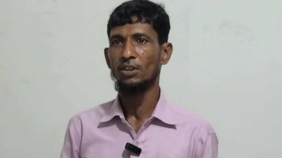 দিনমজুর আব্দুস শহীদ বেছার সংবাদ সম্মেলন