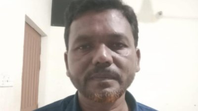 গ্রেফতার আওয়ামী লীগ নেতা