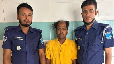 গ্রেফতার আসামি