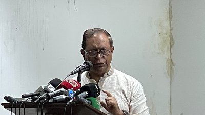 কথা বলছেন সাইফুল হক