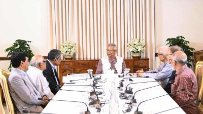 জাতীয় ঐকমত্য কমিশনের সভায় সভাপতিত্ব করেন প্রধান উপদেষ্টা মুহাম্মদ ইউনূস