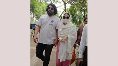 আদালতে পরীমণি