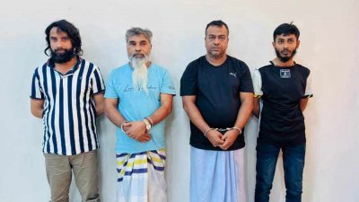 সেনাবাহিনীর অভিযানে গ্রেফতার শ্যুটার আরাফাত, সুব্রত বাইন, মোল্লা মাসুদ ও শরীফ, ছবি: আইএসপিআর