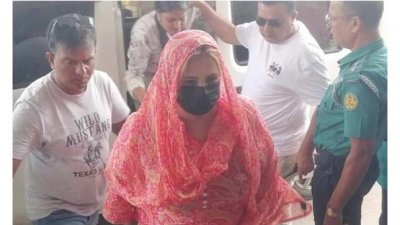 গ্রেফতার নাসরিন ইসলাম তন্দ্রা ওরফে নাসরিন পারভেজ তন্দ্রা