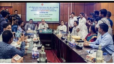 ময়মনসিংহ বিভাগের জেলা প্রশাসন ও খাদ্য অধিদফতরের জেলা পর্যায়ের কর্মকর্তাদের সাথে মতবিনিময় সভায় খাদ্য ও ভূমি উপদেষ্টা আলী ইমাম মজুমদার