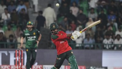 সিরিজ বাঁচাতে আজ জয়ের বিকল্প নেই বাংলাদেশের।