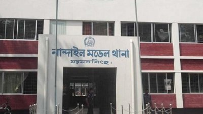 হত্যার পর কৃষকের মরদেহ ঝুলিয়ে রাখা হয় গাছে