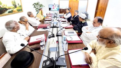 বিএনপির কেন্দ্রীয় কমিটির বৈঠকে ভার্চুয়ালি যুক্ত হয়ে বক্তব্য রাখছেন তারেক রহমান (ফাইল ফটো)