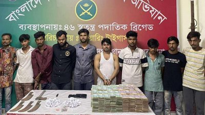 গ্রেফতার ব্যক্তিরা