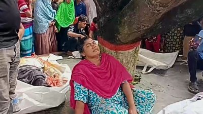 স্বজনদের আহাজারি