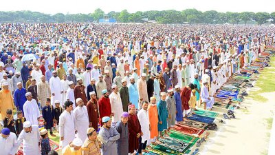 ঈদের জামাত (ছবি: সংগৃহীত)