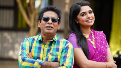 ‘জামাই বেশি বুঝে’ টেলিছবিতে মোশাররফ করিম ও জান্নাতুল সুমাইয়া হিমি