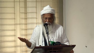 কথা বলছেন ফরহাদ মজহার