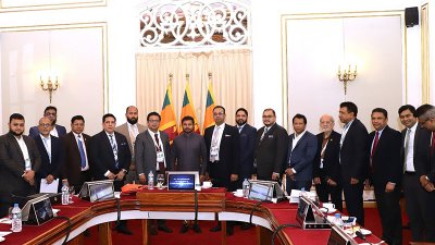 বাংলাদেশি উদ্যোক্তাদের শ্রীলঙ্কায় আইটি ও ওষুধ খাতে বিনিয়োগের আহ্বান