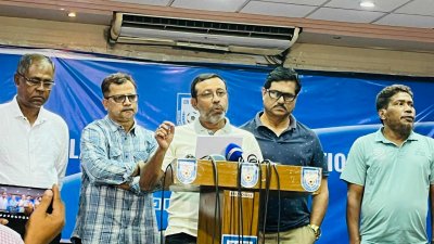 কথা বলছেন সাইফুল বারী টিটু। ছবি-সংগৃহীত।
