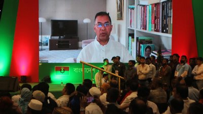 বক্তব্য দিচ্ছেন তারেক রহমান