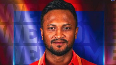 দুবাই ক্যাপিটালস নিয়েছে সাকিবকে