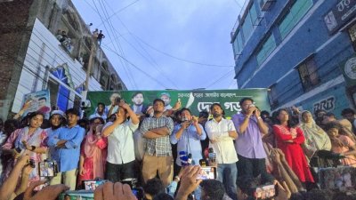 এনসিপির পথসভায় হাসনাত আবদুল্লাহ